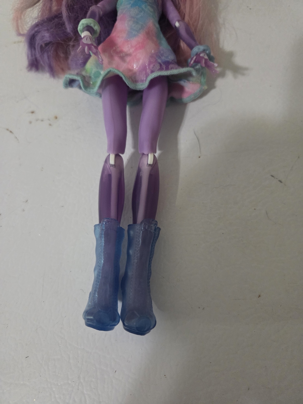 Monster High Haunted Student Spirits River Styxx doll 2014 - Picture 4 of 7